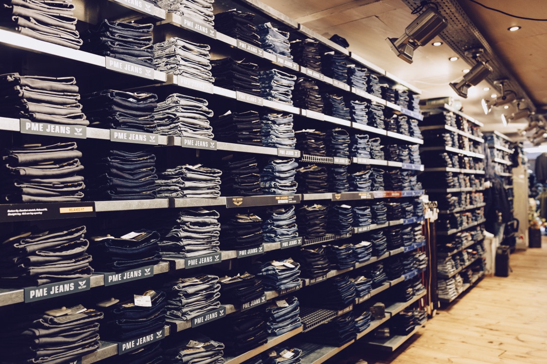 Jeans sales store 96